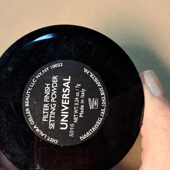 Laura Geller - Picture 3 of 7